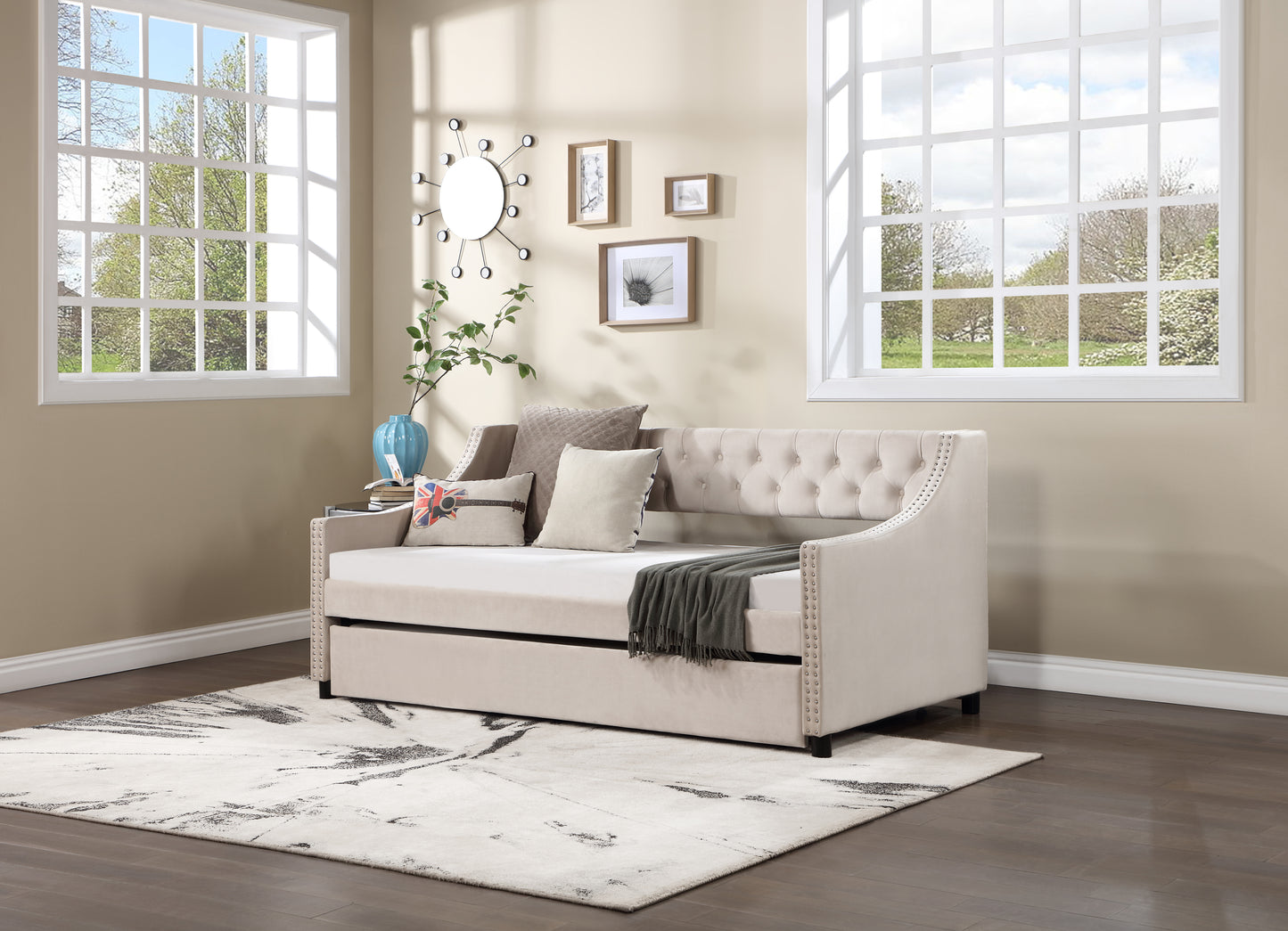 Button Beige Daybed with Trundle (twin/twin)