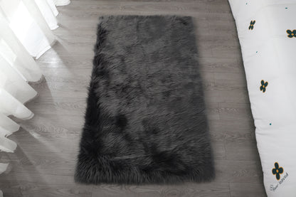 Ultra Soft Fluffy Faux Fur Area Rug 7X5 (gray)