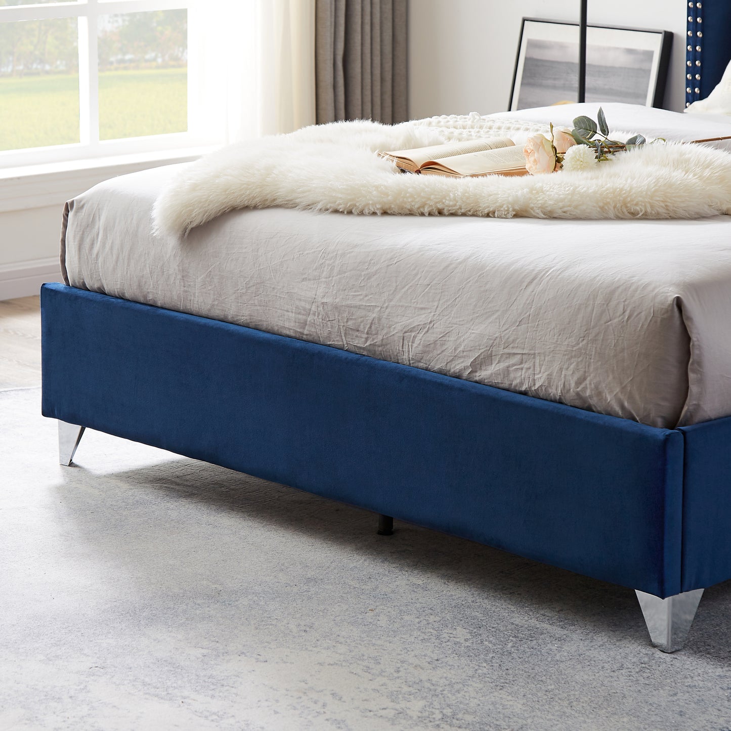 Caine King Bed (blue)