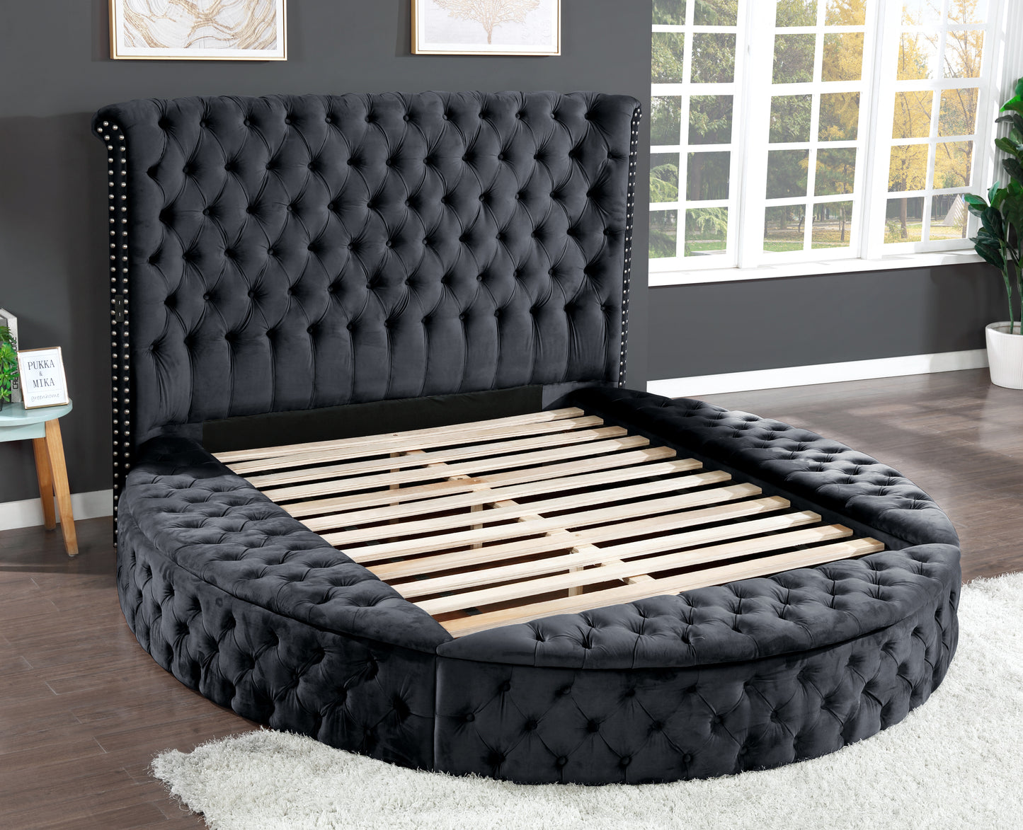 Gaiva Queen Bed (black)
