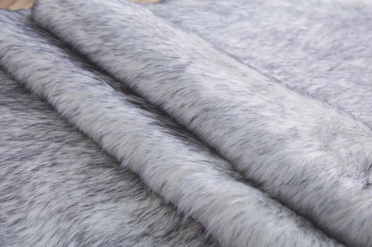 Luxury Hand Tufted Faux Fur Area Rug (gray)