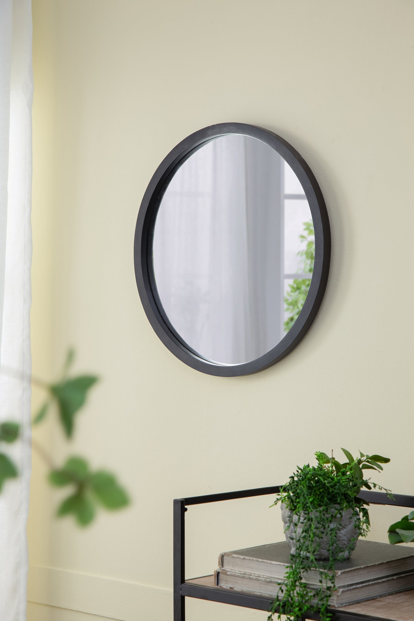 20" x 20" Circle Wall Mirror with Black Wooden Frame