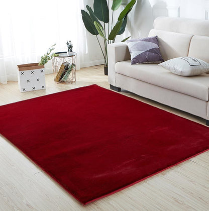 Lily Chinchilla Faux Fur Area Rug 7.5X5 (red)