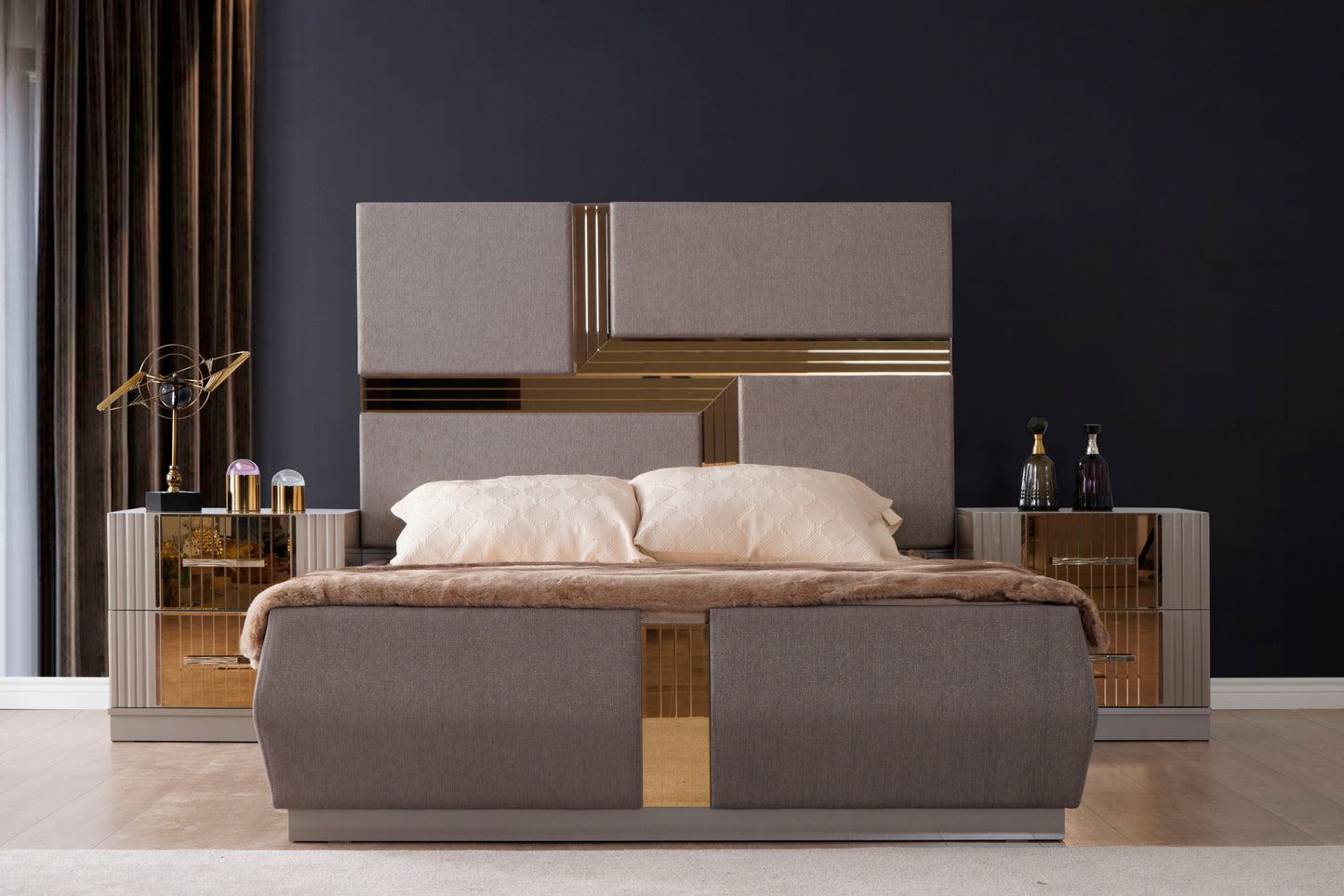 Lorenzo 4-Piece Queen Bed