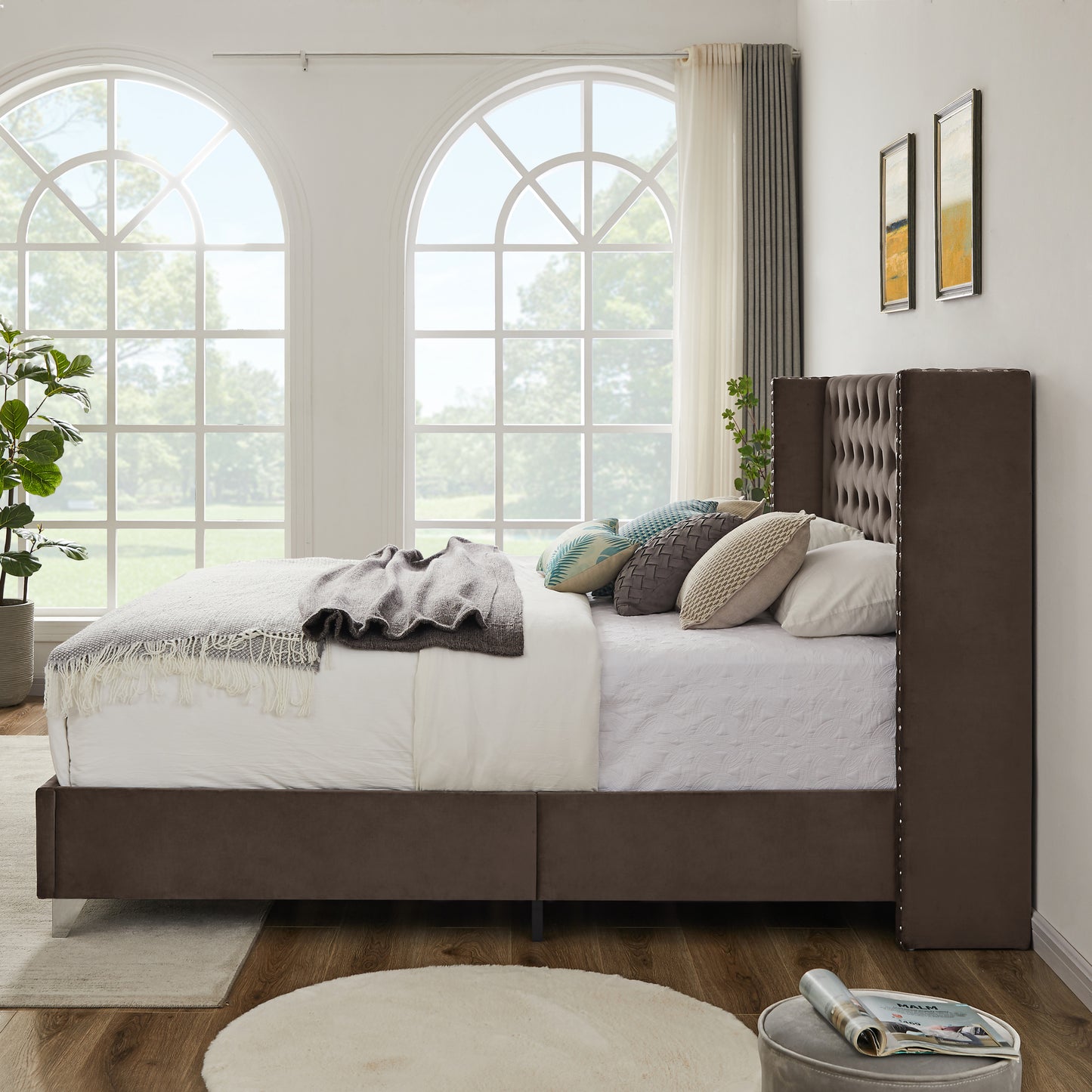 Caine King Bed (brown)