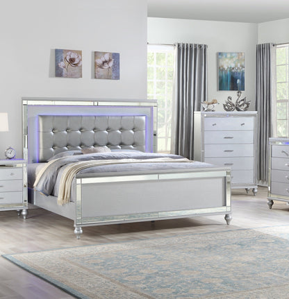 Sterling King Bed (silver)