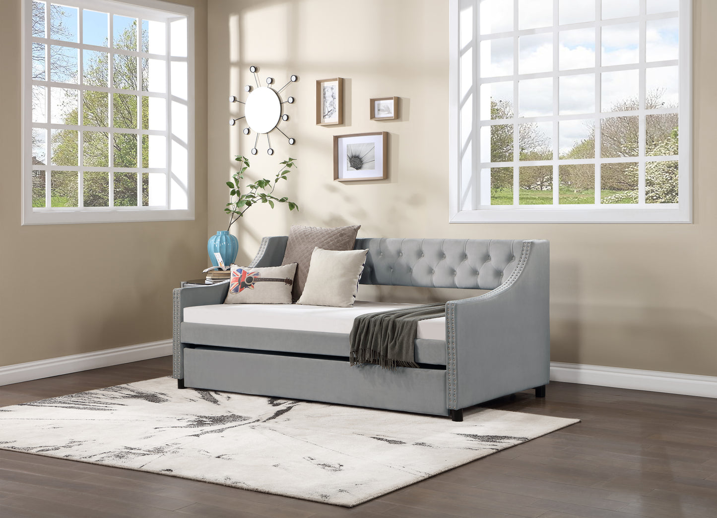 Button Gray Daybed with Trundle (Full)