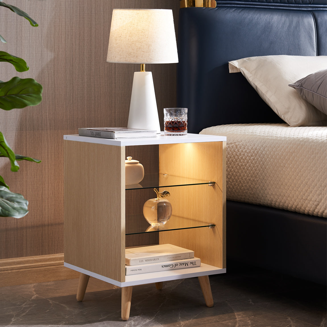 Zori Nightstand (oak)