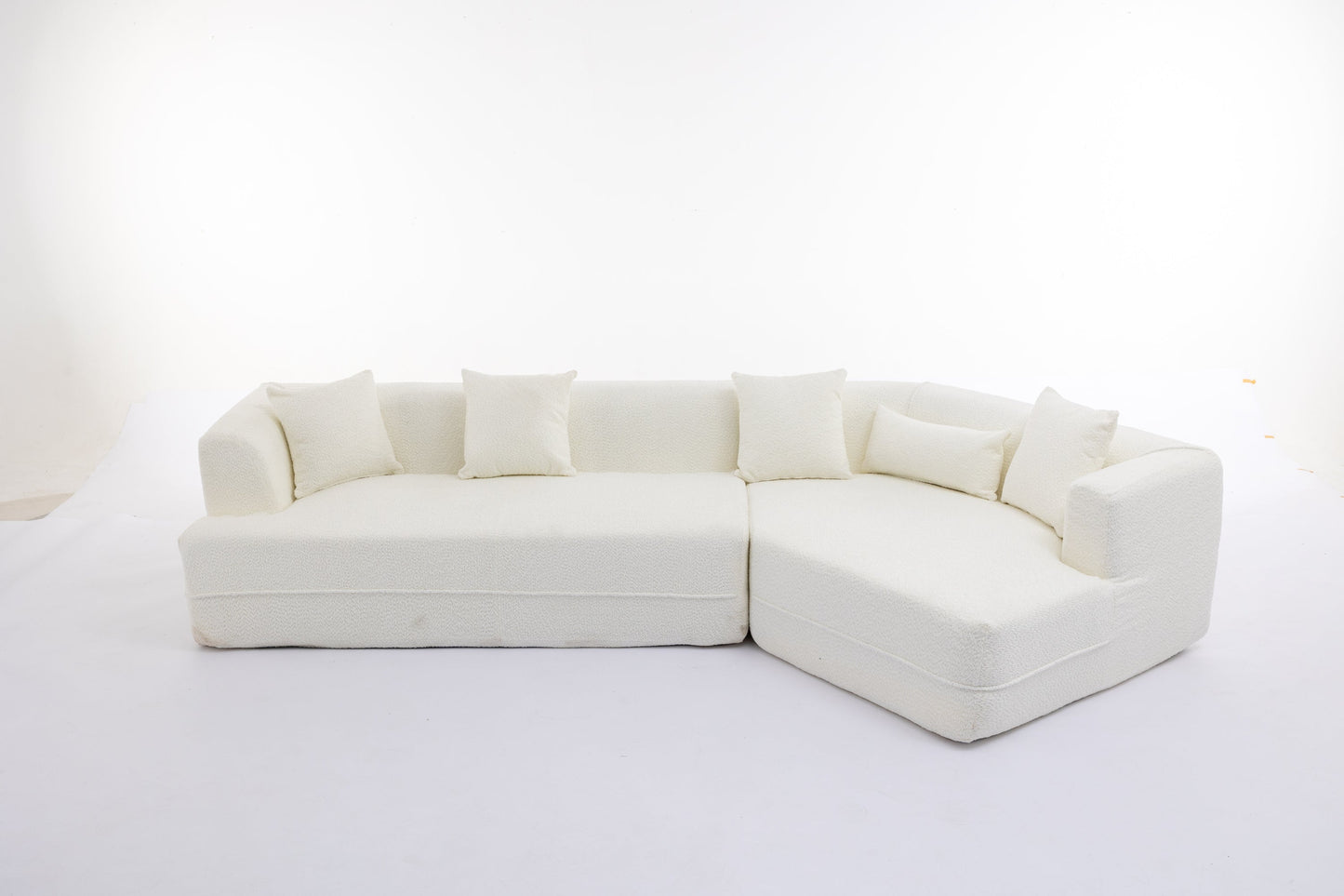 Benny Boucle Modular Sectional